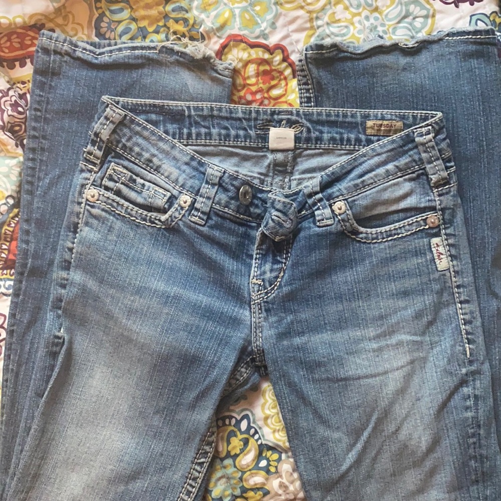 Silver Jeans Tuesday Bootcut 27